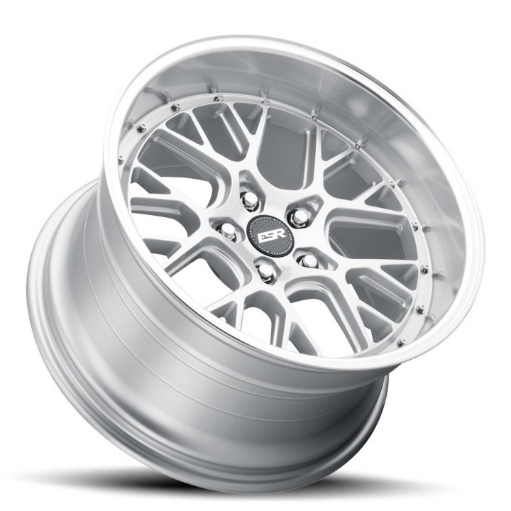 ESR CS11 Hyper Silver 18x8.5 5x105 +30