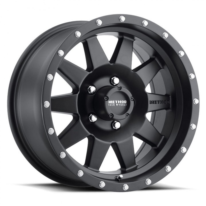 Method MR301 The Standard Matte Black 17x9 5x5.5 -12