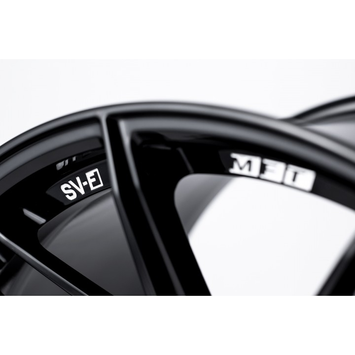 Savini SV-F6 Gloss Black 21x10.5